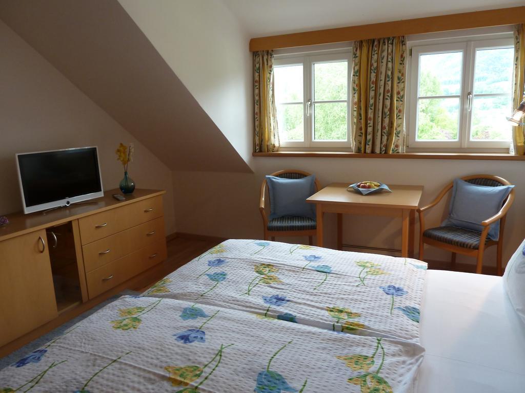 Haus Schoenblick Apartment Strobl Room photo